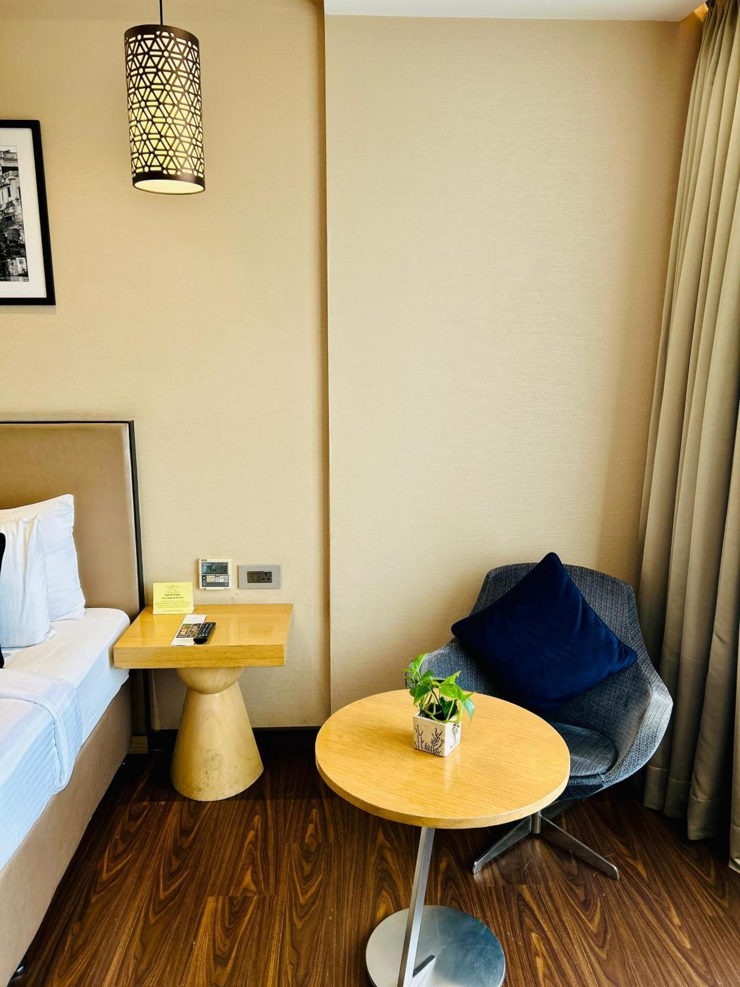 The Fern Residency Sarnath Hotel Варанаси Екстериор снимка
